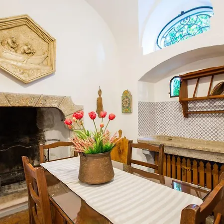 Il Batti Water Front And Private